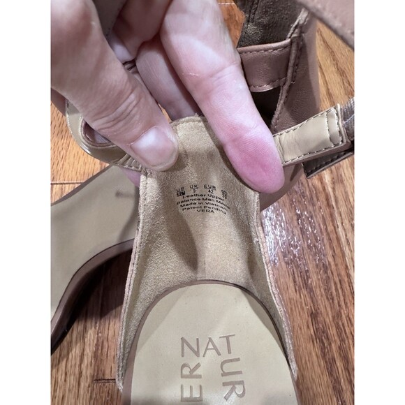 Naturalizer Nude Block Heel Sandals Size 12 Strappy Ankle Beige - Picture 3 of 10
